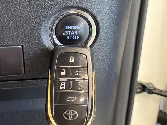 2018 Toyota Alphard DBA-AGH30W (UW-6a0c6bed3578b)[29]