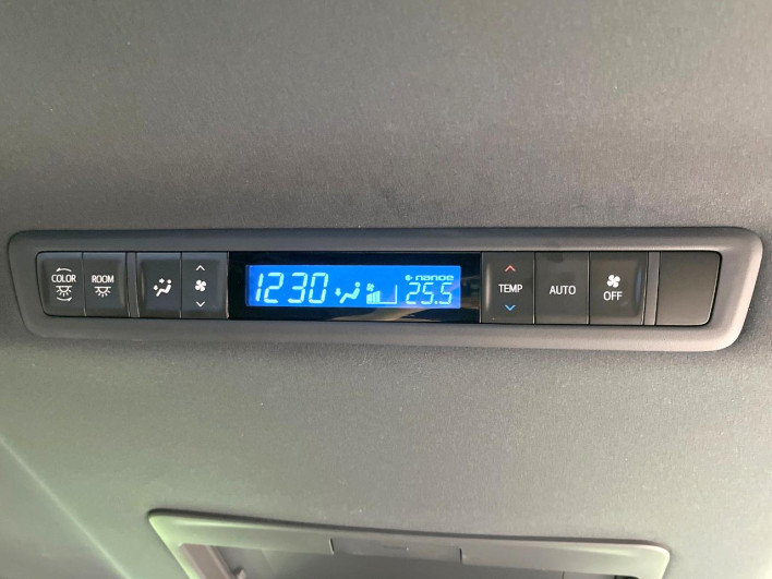 2020 Toyota Vellfire 3BA-AGH30W (UW-6a0c6bf2b0d93)[24]