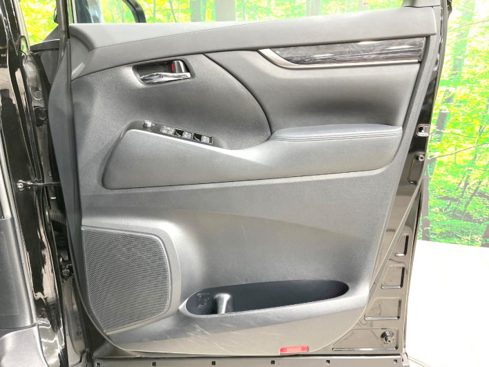 2020 Toyota Vellfire 3BA-AGH30W (UW-6a0c6bf2b0d93)[29]