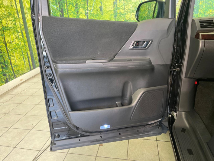 2012 Toyota Vellfire DBA-ANH20W (UW-6a0c6bf8d1063)[10]