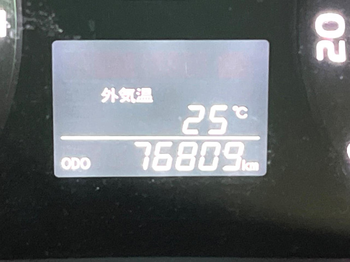 2013 Toyota Alphard DBA-ANH20W (UW-6a0c6bf90001a)[2]