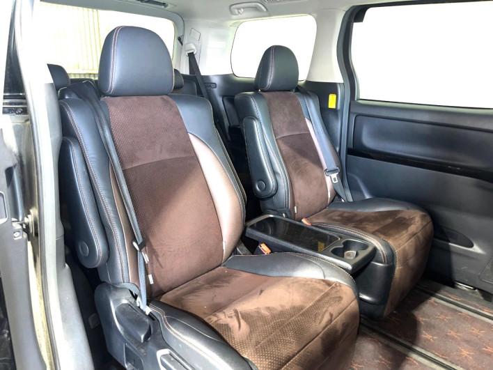 2013 Toyota Alphard DBA-ANH20W (UW-6a0c6bf90001a)[17]