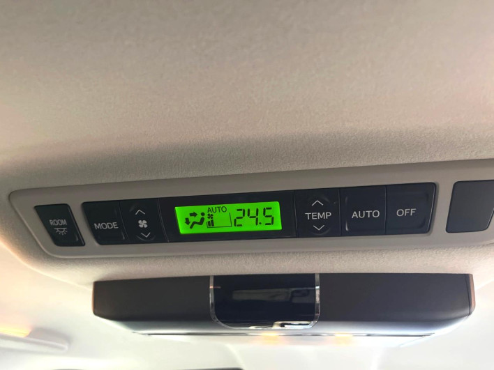 2013 Toyota Alphard DBA-ANH20W (UW-6a0c6bf90001a)[21]