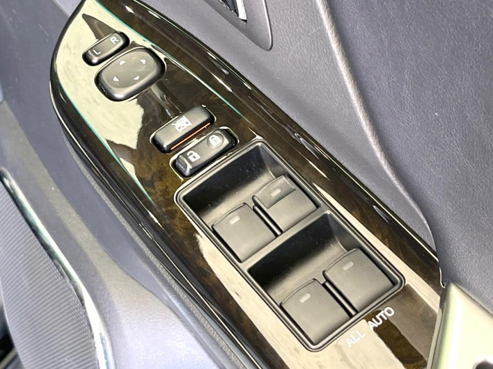 2014 Toyota Alphard DBA-ANH20W (UW-6a0c6bf943e16)[19]