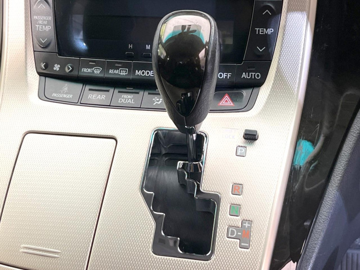 2014 Toyota Alphard DBA-ANH20W (UW-6a0c6bf943e16)[27]