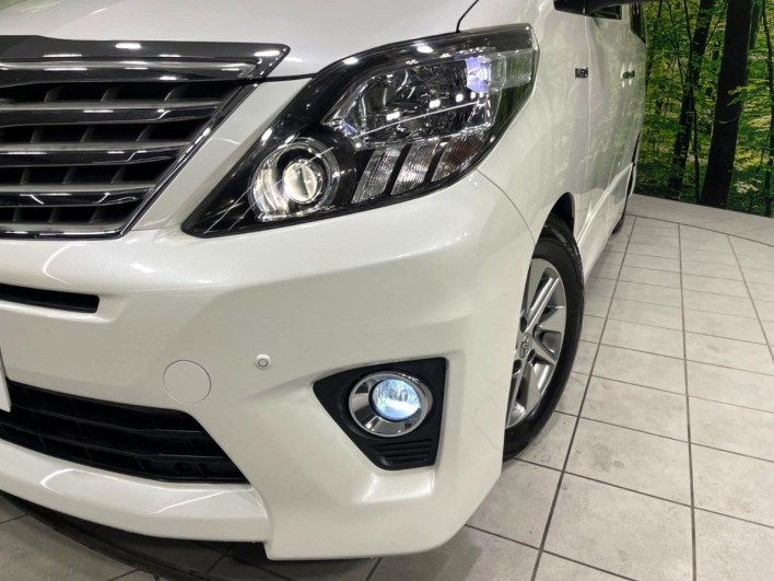 2014 Toyota Alphard Hybrid DAA-ATH20W (UW-6a0c6bfbe5884)[17]