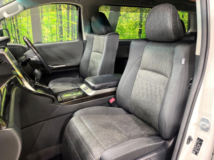 2014 Toyota Alphard Hybrid DAA-ATH20W (UW-6a0c6bfbe5884)[18]