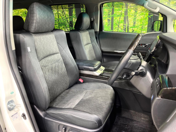 2014 Toyota Alphard Hybrid DAA-ATH20W (UW-6a0c6bfbe5884)[27]