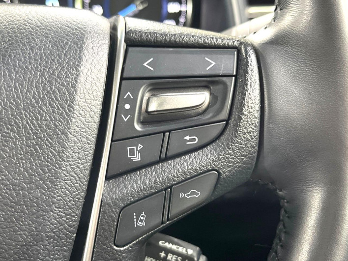2022 Toyota Alphard Hybrid 6AA-AYH30W (UW-6a0c6c063dfc1)[28]