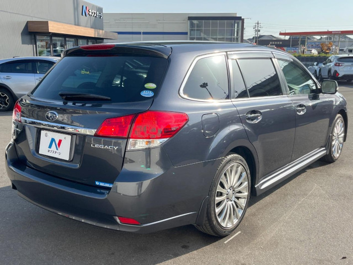 2010 Subaru Legacy Touring Wagon DBA-BR9 (UW-6a0c6c23a642d)[7]