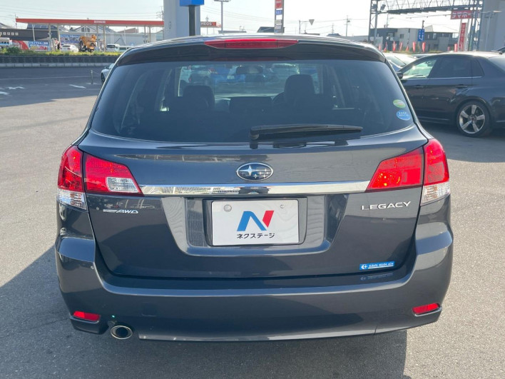2010 Subaru Legacy Touring Wagon DBA-BR9 (UW-6a0c6c23a642d)[8]