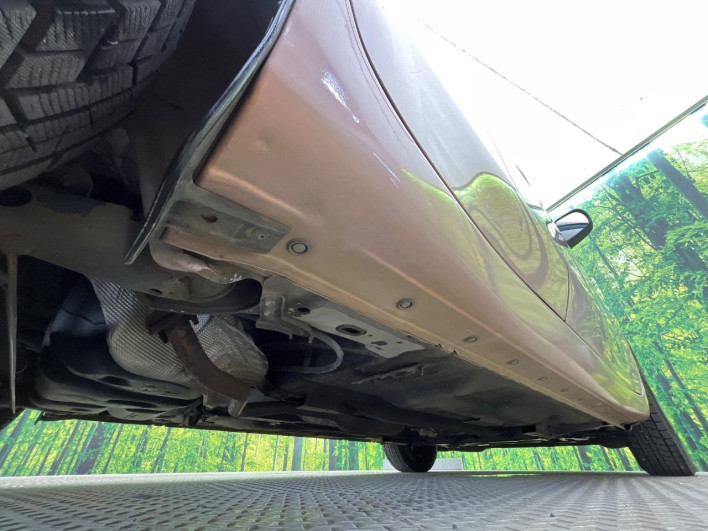 2014 Nissan Note DBA-E12 (UW-6a0c6c311c9b9)[24]