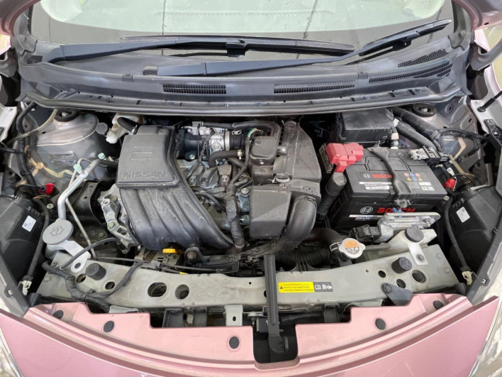 2014 Nissan Note DBA-E12 (UW-6a0c6c311c9b9)[4]
