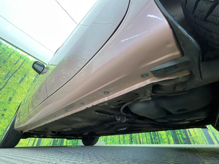 2014 Nissan Note DBA-E12 (UW-6a0c6c311c9b9)[23]