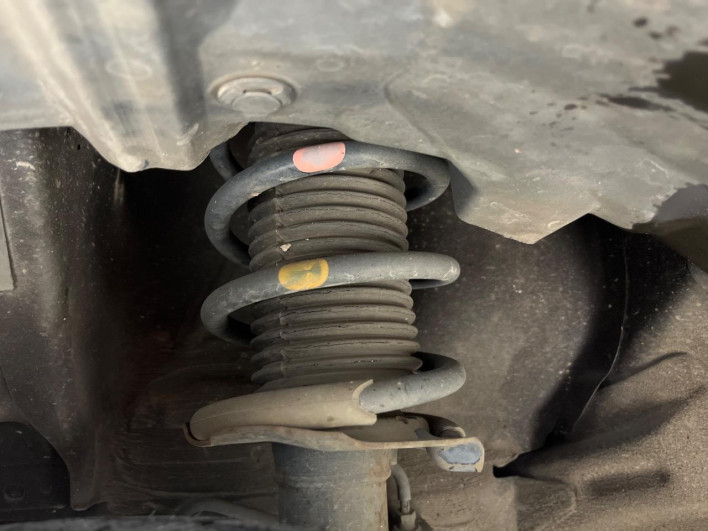 2014 Nissan Note DBA-E12 (UW-6a0c6c311c9b9)[17]