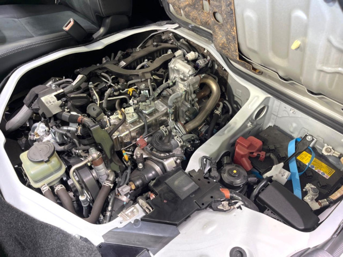 2023 Toyota Hiace Van 3DF-GDH201V (UW-6a0c6c3e6cea6)[4]