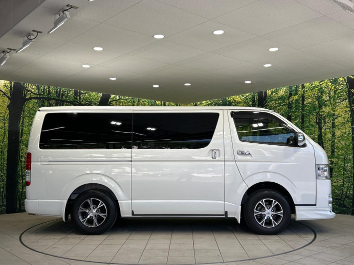 2019 Toyota Hiace Van QDF-GDH206V (UW-6a0c6c3e998d4)[24]