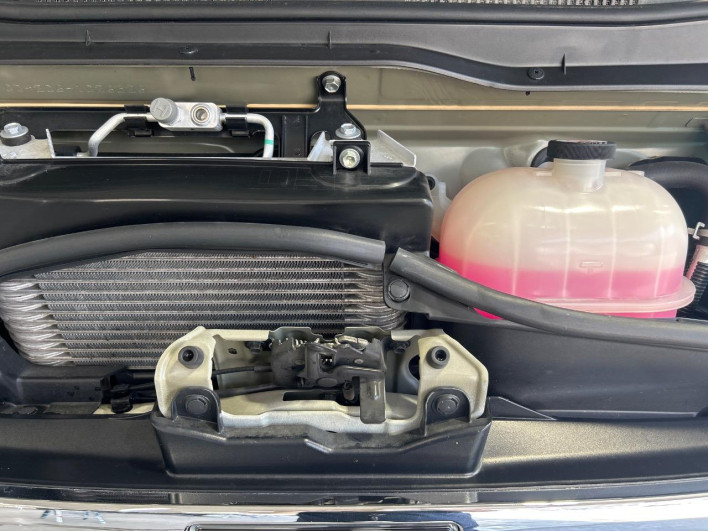 2019 Toyota Hiace Van QDF-GDH206V (UW-6a0c6c3e998d4)[5]