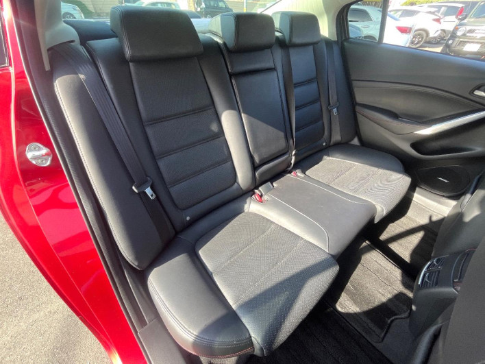 2013 Mazda Atenza Sedan LDA-GJ2FP (UW-6a0c6c4a68358)[22]