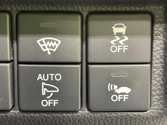 2016 Honda Fit Hybrid DAA-GP5 (UW-6a0c6c4de58b7)[7]