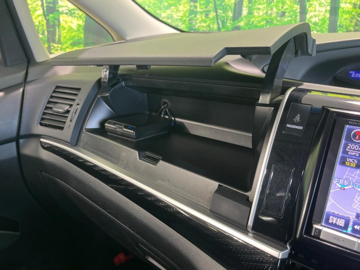 2015 Toyota Estima DBA-GSR55W (UW-6a0c6c522e81c)[7]