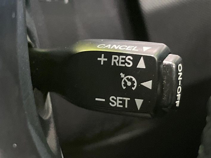 2015 Toyota Estima DBA-GSR55W (UW-6a0c6c522e81c)[25]