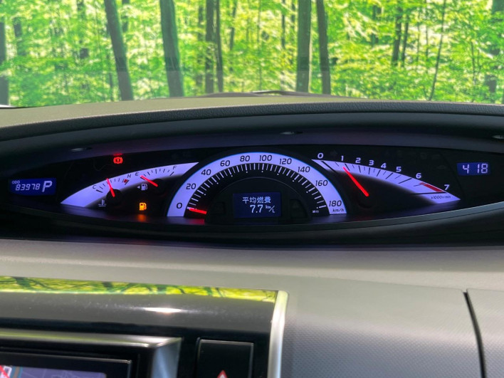 2015 Toyota Estima DBA-GSR55W (UW-6a0c6c522e81c)[14]