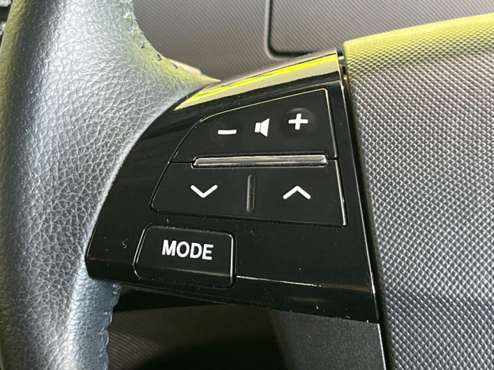 2015 Toyota Estima DBA-GSR55W (UW-6a0c6c522e81c)[22]
