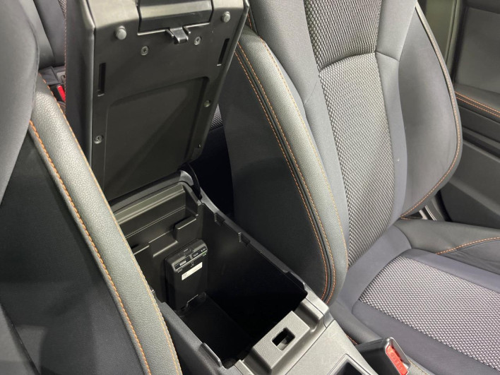 2018 Subaru XV DBA-GT7 (UW-6a0c6c56ee022)[18]