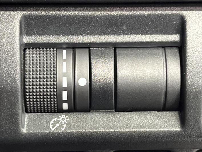 2018 Subaru XV DBA-GT7 (UW-6a0c6c56ee022)[11]