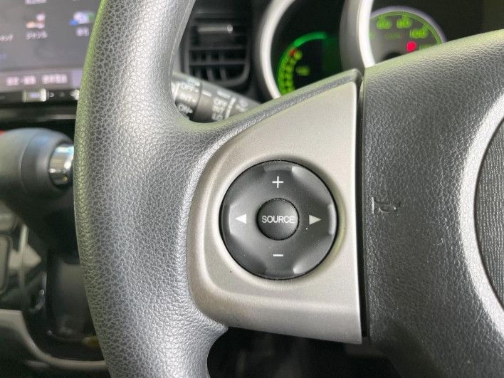 2013 Honda N-BOX DBA-JF1 (UW-6a0c6c775b687)[27]