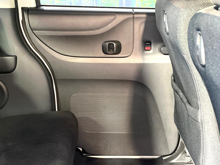 2014 Honda N-BOX DBA-JF1 (UW-6a0c6c7955a9e)[28]