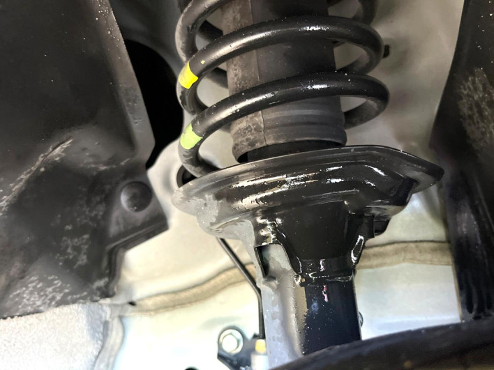 2017 Honda N-BOX CUSTOM DBA-JF3 (UW-6a0c6c7deb2a7)[20]