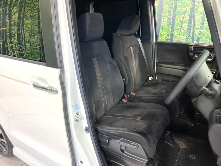 2017 Honda N-BOX CUSTOM DBA-JF3 (UW-6a0c6c7deb2a7)[23]