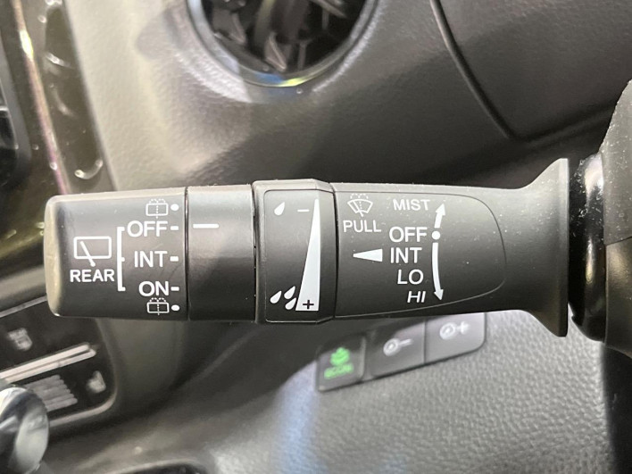 2019 Honda N-BOX CUSTOM 6BA-JF3 (UW-6a0c6c8382fb5)[17]