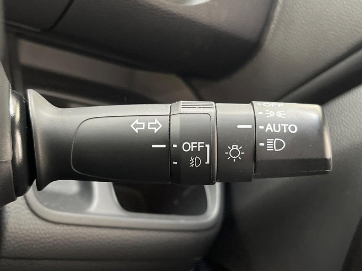 2019 Honda N-BOX CUSTOM 6BA-JF3 (UW-6a0c6c8382fb5)[16]