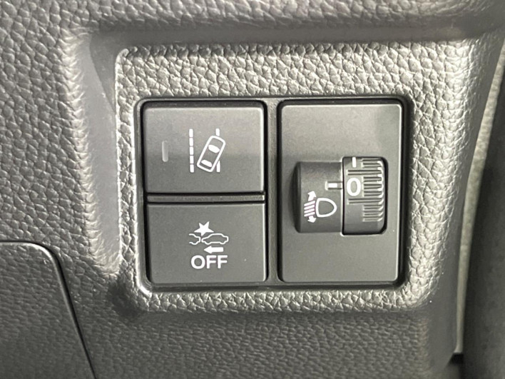 2022 Honda N-BOX CUSTOM 6BA-JF3 (UW-6a0c6c8510c6d)[13]