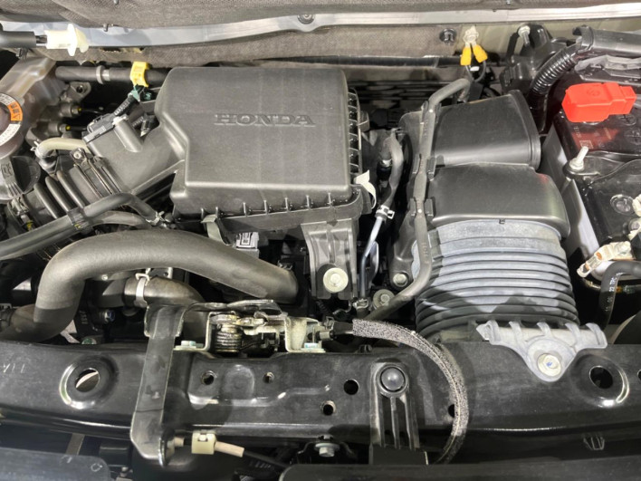 2022 Honda N-BOX CUSTOM 6BA-JF3 (UW-6a0c6c8510c6d)[4]