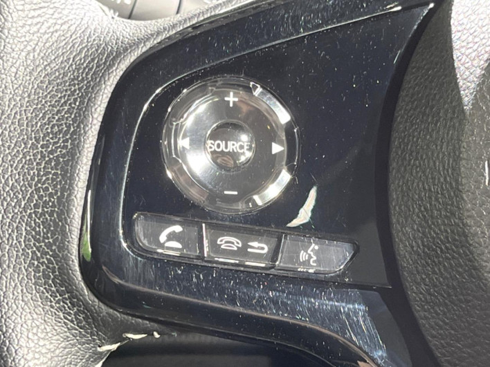 2022 Honda N-BOX CUSTOM 6BA-JF3 (UW-6a0c6c8510c6d)[19]