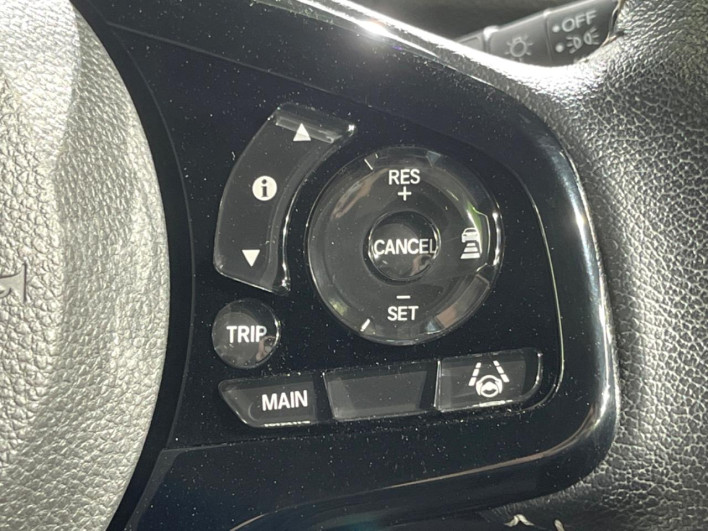 2022 Honda N-BOX CUSTOM 6BA-JF3 (UW-6a0c6c8510c6d)[18]