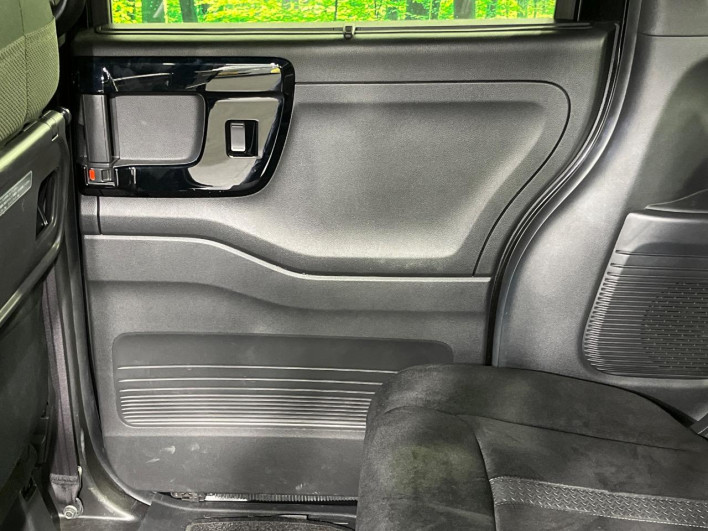 2022 Honda N-BOX CUSTOM 6BA-JF3 (UW-6a0c6c888aa26)[15]