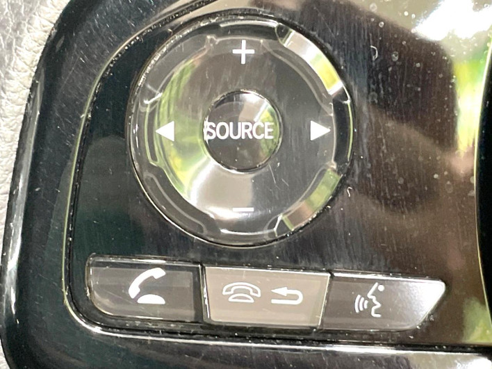 2022 Honda N-BOX CUSTOM 6BA-JF3 (UW-6a0c6c8985deb)[19]