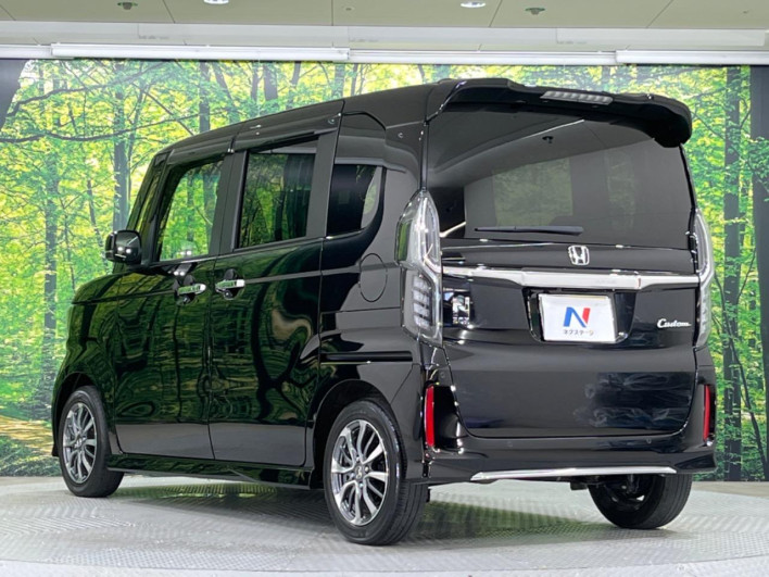 2023 Honda N-BOX CUSTOM 6BA-JF3 (UW-6a0c6c8be76a1)[13]