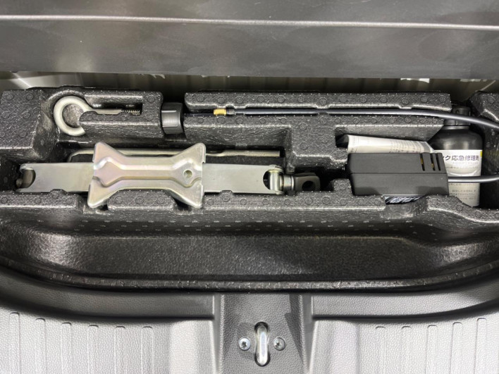 2023 Honda N-BOX CUSTOM 6BA-JF3 (UW-6a0c6c8be76a1)[26]