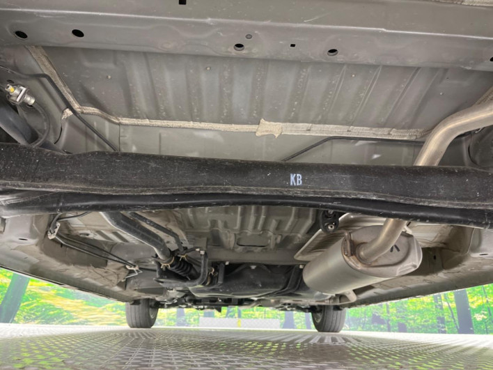 2023 Honda N-BOX CUSTOM 6BA-JF3 (UW-6a0c6c8be76a1)[29]