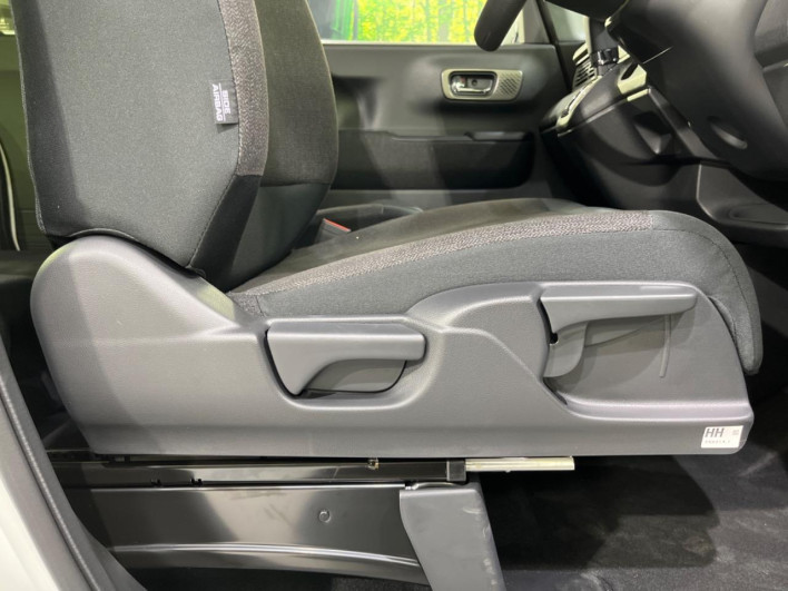2026 Honda N-BOX CUSTOM 6BA-JF5 (UW-6a0c6c916dd28)[26]
