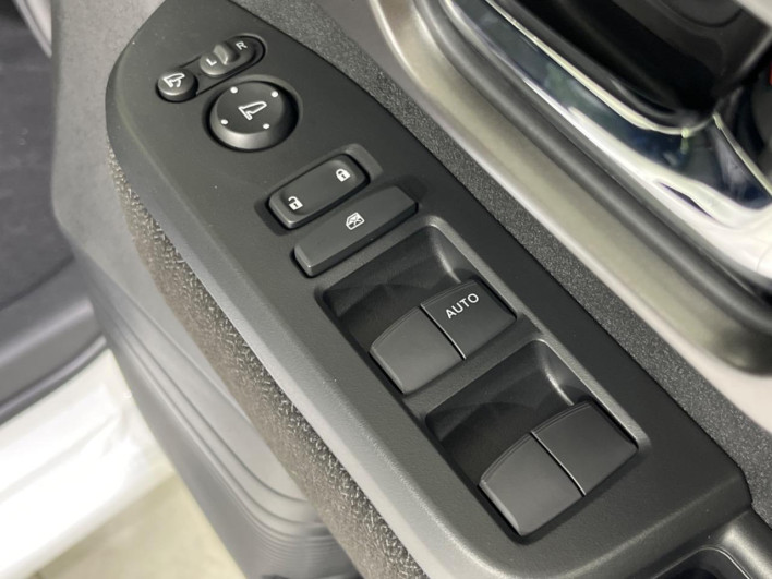 2026 Honda N-BOX CUSTOM 6BA-JF5 (UW-6a0c6c916dd28)[25]