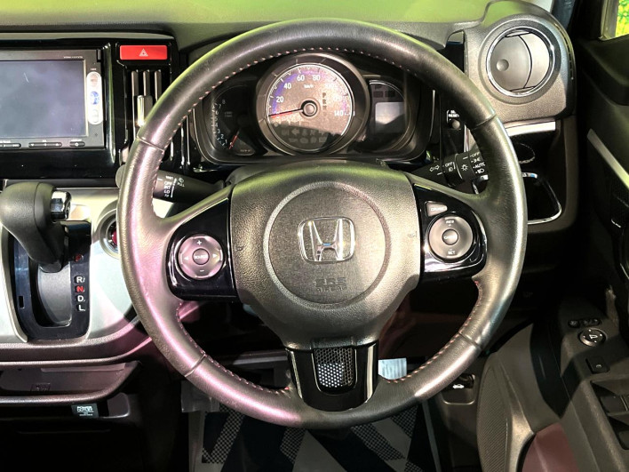 2014 Honda N-WGN Custom DBA-JH1 (UW-6a0c6c9678587)[5]