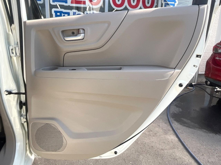 2014 Honda N-WGN DBA-JH1 (UW-6a0c6c98a995c)[29]