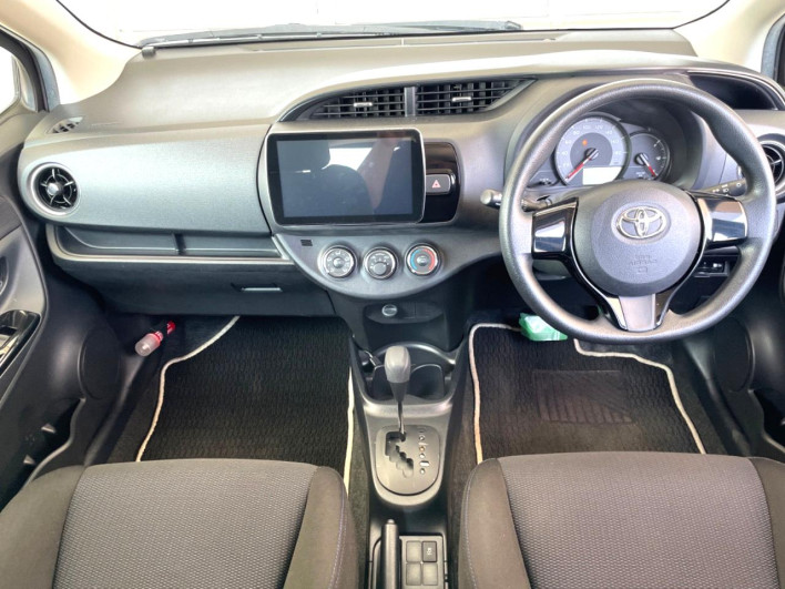 2016 Toyota Vitz DBA-KSP130 (UW-6a0c6caa210da)[12]